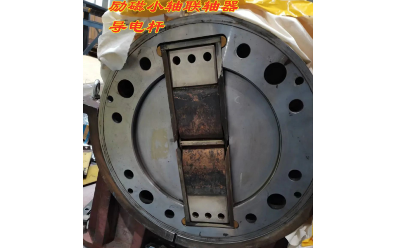 北京半岛（中国）-励磁电流是如何进入发电机转子绕组的？